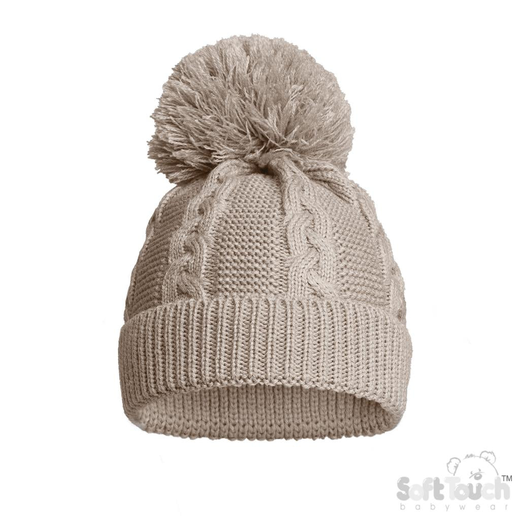 Cable knit ‘pompom’ hat