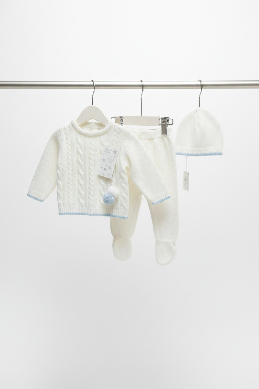 Baby boys knitted set with hat - One size only 0-3m