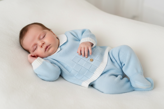 Baby boys “Button” knitted set with hat