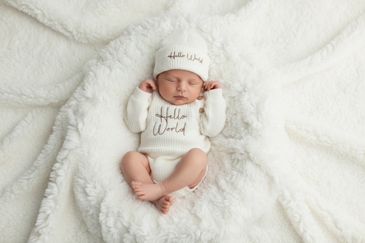 Baby knitted romper with hat “Hello world”