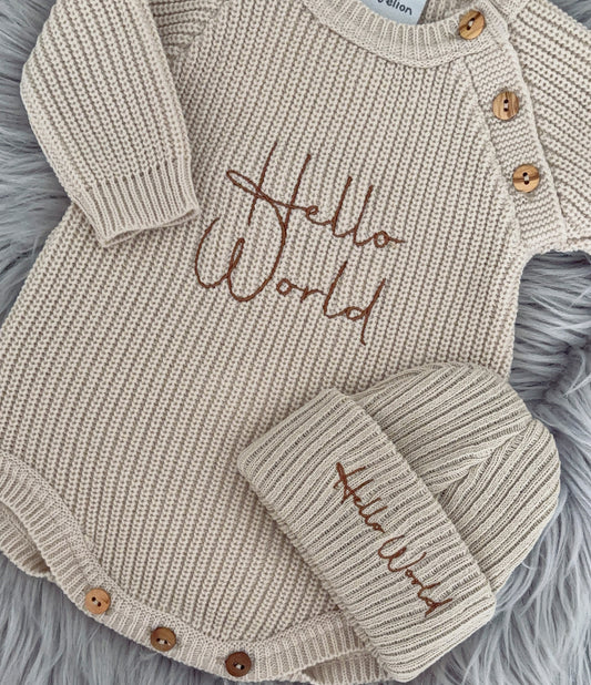 Baby knitted romper with hat “Hello world”
