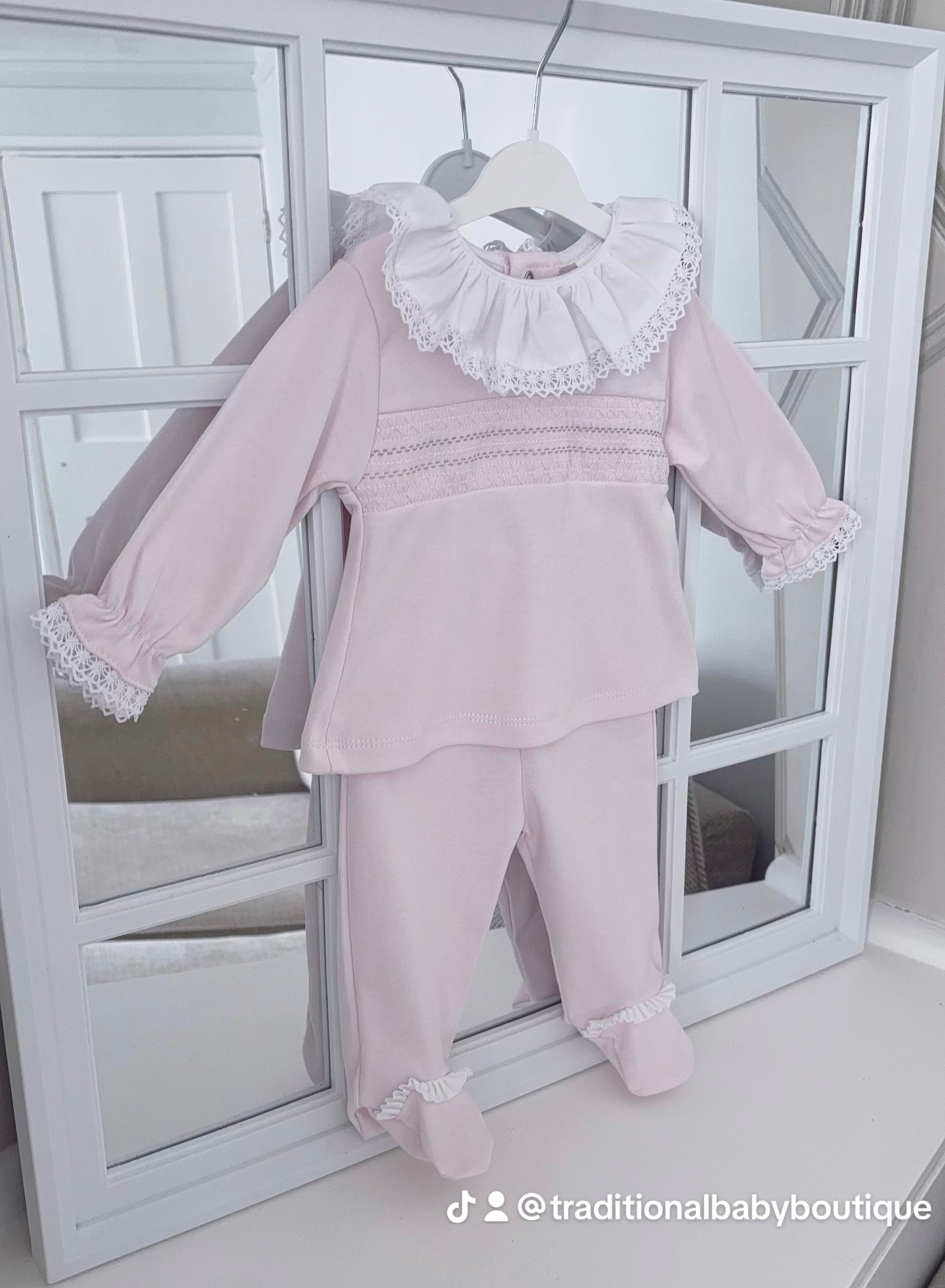 Baby girls smocked cotton set