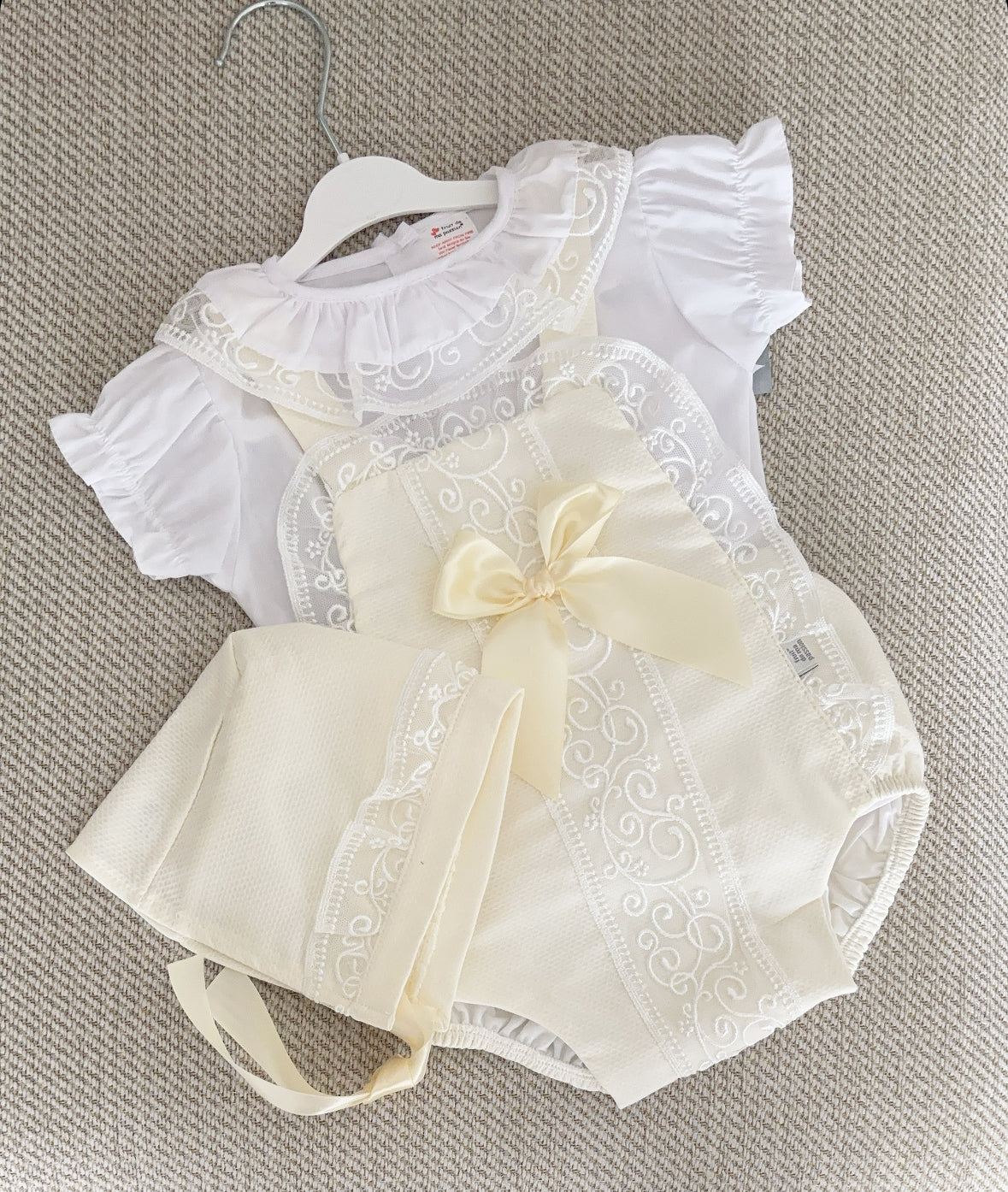 Baby girls lace romper with  blouse & bonnet
