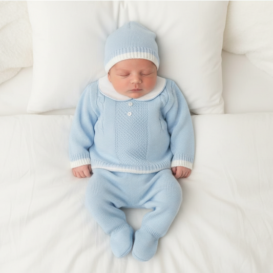 Baby boys knitted set with hat
