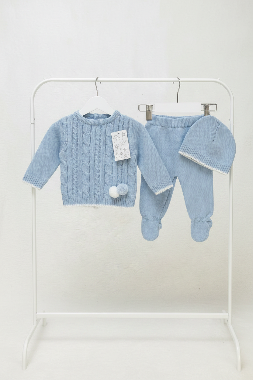 Baby boys knitted set with hat - One size only 0-3m