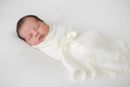Crochet lace and ribbon shawl - Ivory